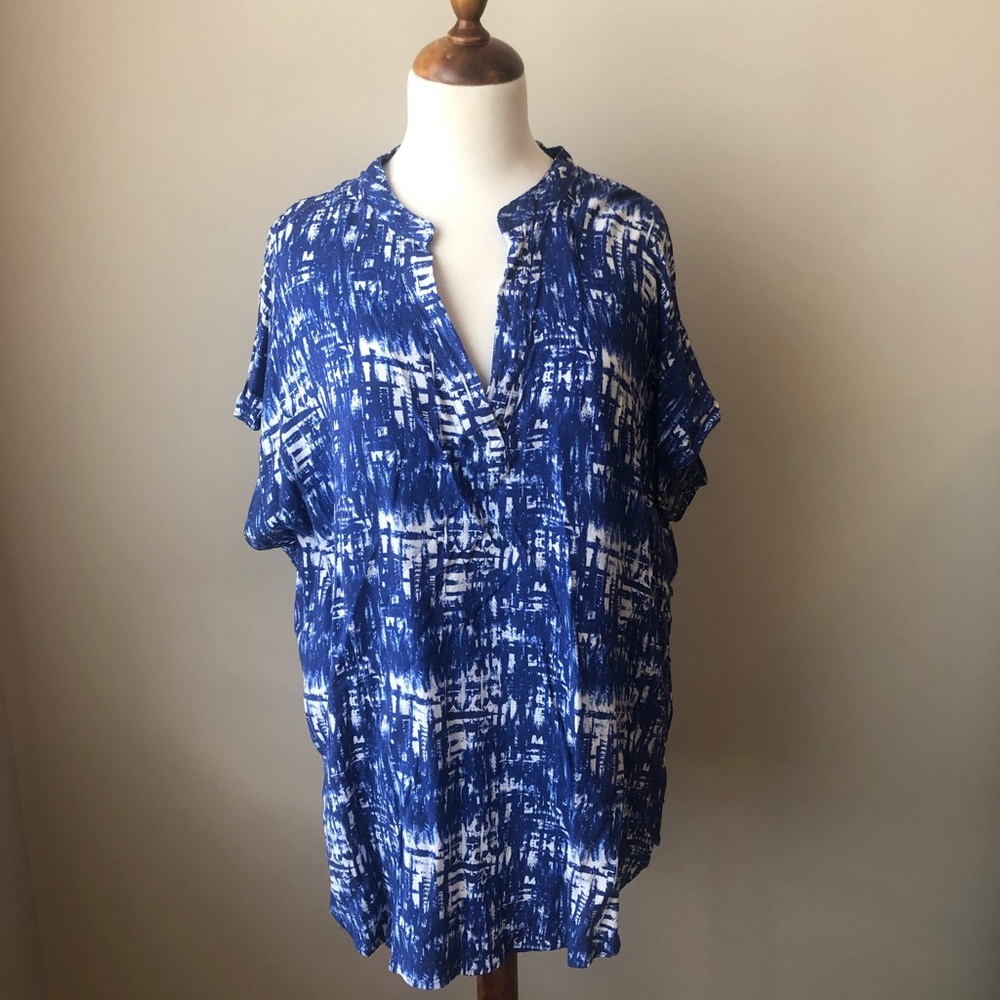 Flattering Split Hem Top